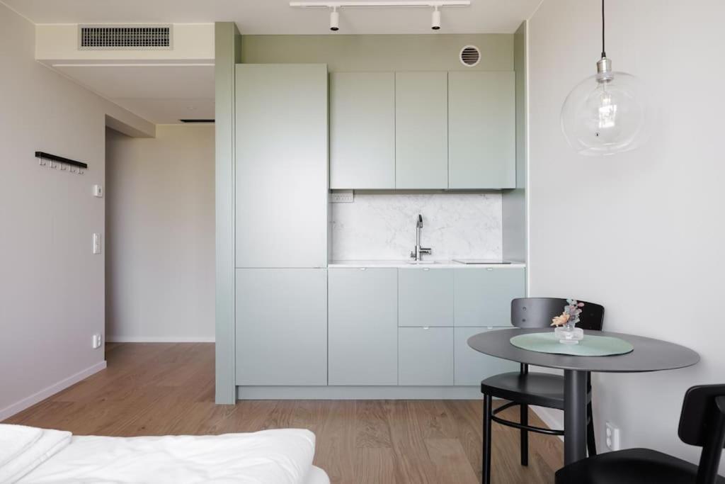 Appartement Brand New Amidst Ancient Ruins Oasis Stockholm
