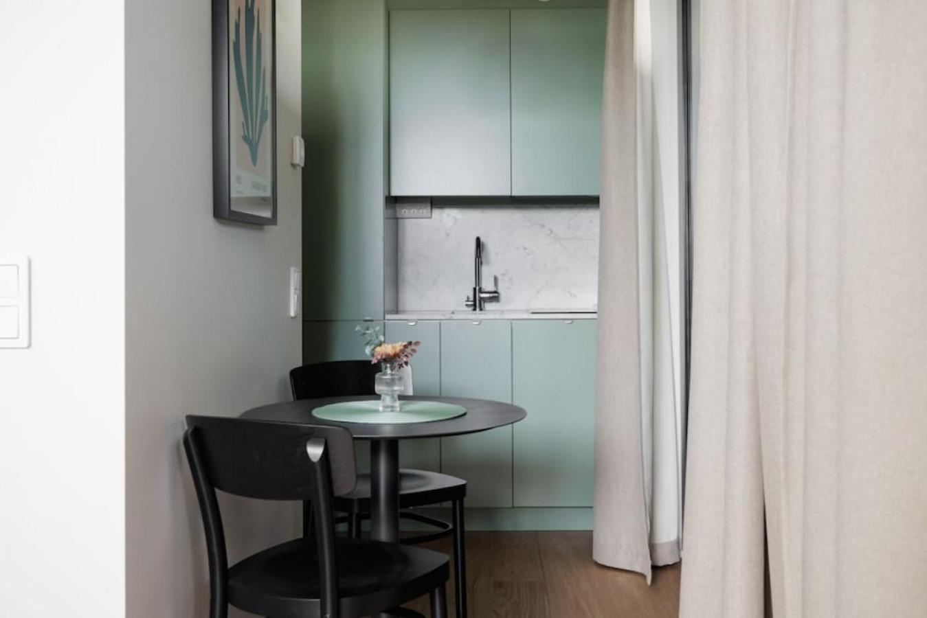 Appartement Brand New Amidst Ancient Ruins Oasis Stockholm